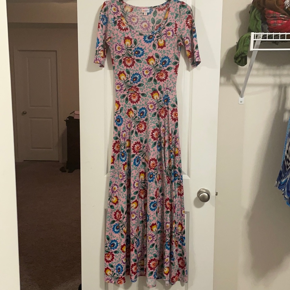 XS Lularoe Ana